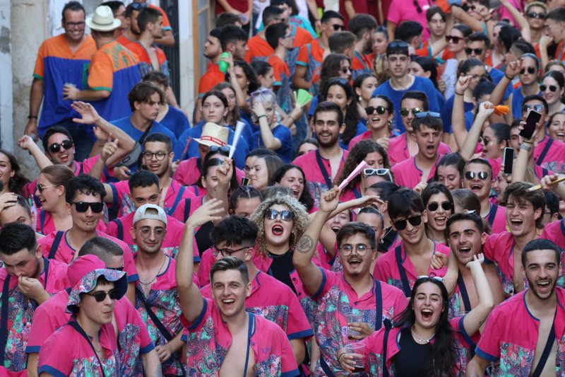 Galeria de fotos (no oficials) del Dia de les Quintades a Pedreguer Galeria de fotos (no oficials) del Dia de les Quintades a Pedreguer